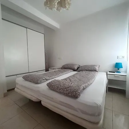 Cómodo 2 Hab + 2 Baños | Centro Fuengirola