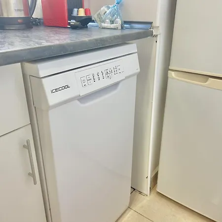 Daire Comodo 2 Hab + 2 Banos | Centro *