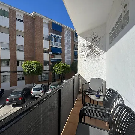 Daire Comodo 2 Hab + 2 Banos | Centro Fuengirola
