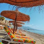 Comodo Apt 2 Hab + 2 Banos | Fuengirola Centro Lejlighed *